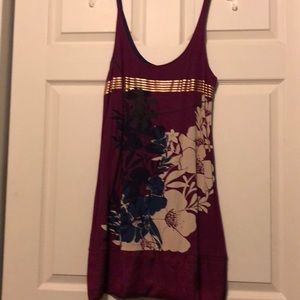 NWOT Hot pink / purple tunic w/ flower detail